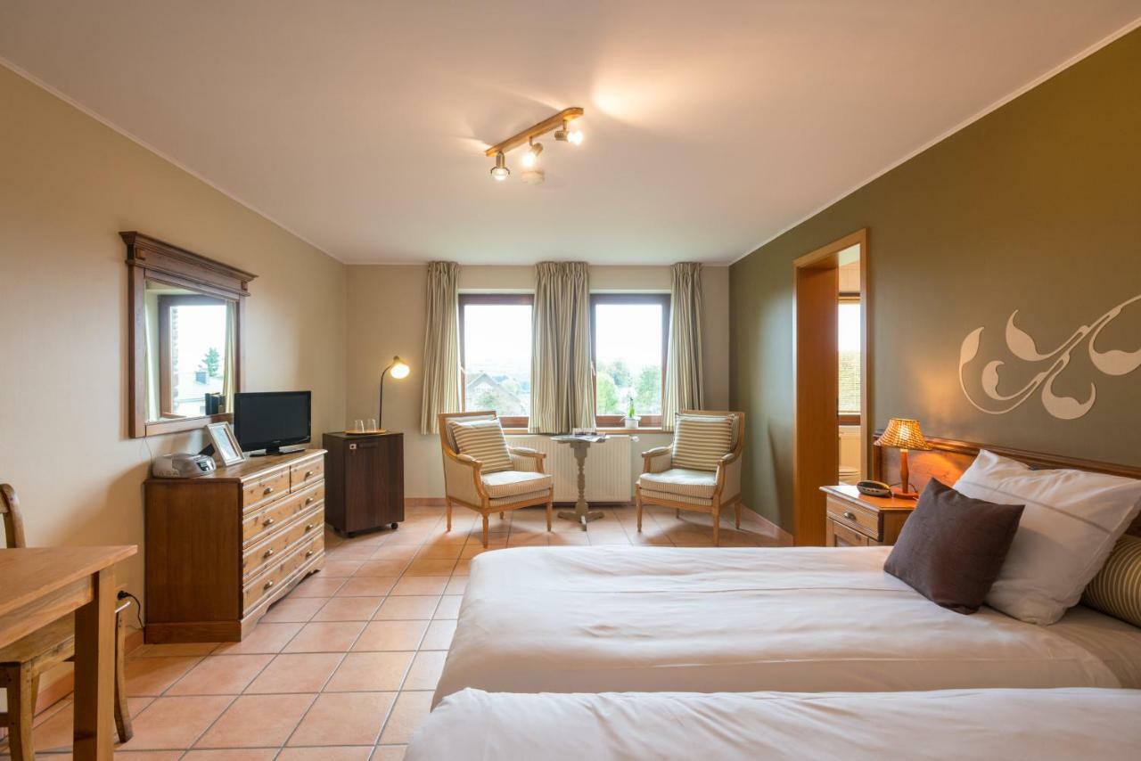 A La Ferme Du Pere Eugene Hotel Malmedy Exterior foto